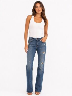 Old Navy Y2K “Boy Cut” Distressed Straight Leg Jeans in Size 18